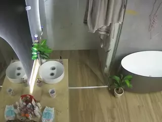 Casa Salsa Bathroom 6's Live Sex Cam Show