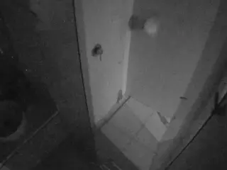 Casa Salsa Bathroom 7's Live Sex Cam Show