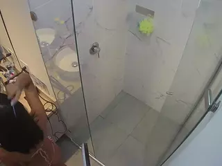 Casa Salsa Bathroom 7's Live Sex Cam Show