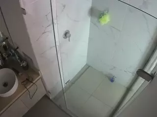 Casa Salsa Bathroom 7's Live Sex Cam Show