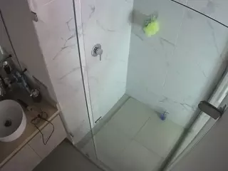 Casa Salsa Bathroom 7's Live Sex Cam Show