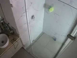 Casa Salsa Bathroom 7's Live Sex Cam Show