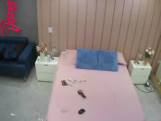 Casa Salsa Bedroom 1's Live Sex Cam Show
