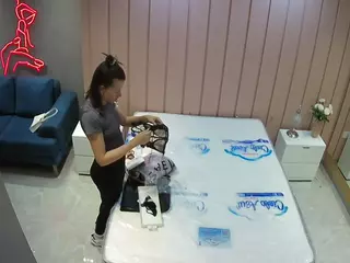 Casa Salsa Bedroom 1's Live Sex Cam Show