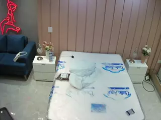 Casa Salsa Bedroom 1's Live Sex Cam Show