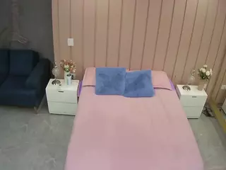 Casa Salsa Bedroom 1's Live Sex Cam Show