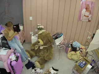 Casa Salsa Bedroom 1's Live Sex Cam Show