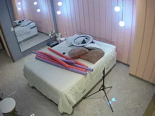 Casa Salsa Bedroom 2's Live Sex Cam Show