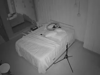 Casa Salsa Bedroom 2's Live Sex Cam Show