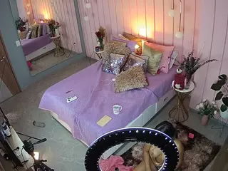 Casa Salsa Bedroom 2's Live Sex Cam Show