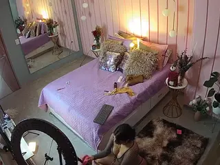 Casa Salsa Bedroom 2's Live Sex Cam Show