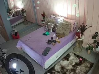 Casa Salsa Bedroom 2's Live Sex Cam Show