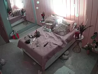 Casa Salsa Bedroom 2's Live Sex Cam Show