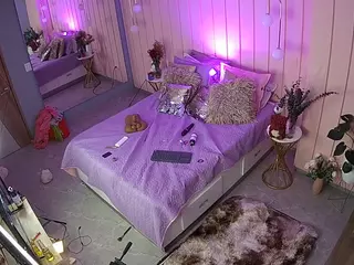 Casa Salsa Bedroom 2's Live Sex Cam Show