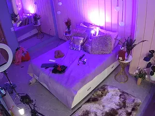 Casa Salsa Bedroom 2's Live Sex Cam Show