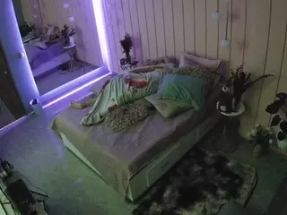 Casa Salsa Bedroom 2's Live Sex Cam Show