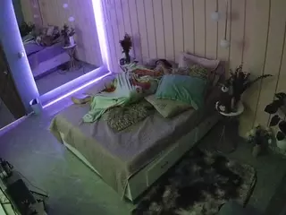 Casa Salsa Bedroom 2's Live Sex Cam Show