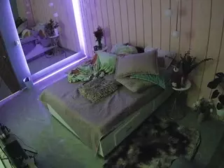 Casa Salsa Bedroom 2's Live Sex Cam Show