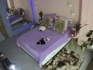 Casa Salsa Bedroom 2's Live Sex Cam Show