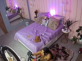 Casa Salsa Bedroom 2's Live Sex Cam Show