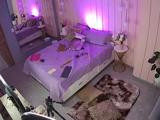 Casa Salsa Bedroom 2's Live Sex Cam Show