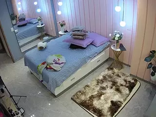Casa Salsa Bedroom 2's Live Sex Cam Show