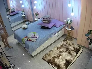 Casa Salsa Bedroom 2's Live Sex Cam Show