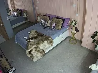 Casa Salsa Bedroom 2's Live Sex Cam Show