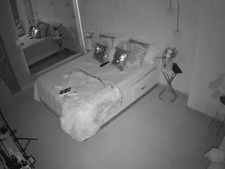 Casa Salsa Bedroom 2's Live Sex Cam Show