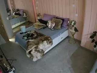 Casa Salsa Bedroom 2's Live Sex Cam Show