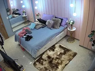 Casa Salsa Bedroom 2's Live Sex Cam Show