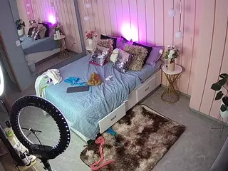 Casa Salsa Bedroom 2's Live Sex Cam Show
