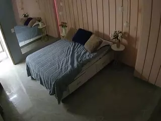 Casa Salsa Bedroom 2's Live Sex Cam Show