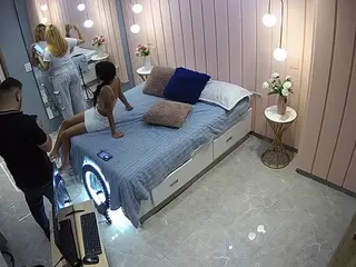 Casa Salsa Bedroom 2's Live Sex Cam Show