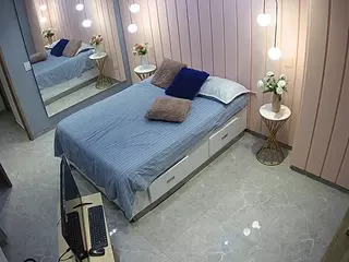 Casa Salsa Bedroom 2's Live Sex Cam Show