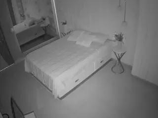 Casa Salsa Bedroom 2's Live Sex Cam Show