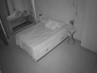 Casa Salsa Bedroom 2's Live Sex Cam Show