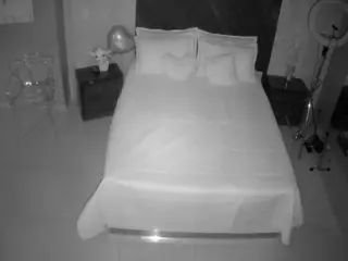 Casa Salsa Bedroom 3's Live Sex Cam Show