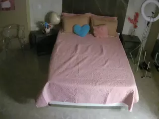 Casa Salsa Bedroom 3's Live Sex Cam Show