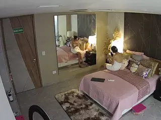 Casa Salsa Bedroom 4's Live Sex Cam Show