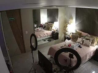 Casa Salsa Bedroom 4's Live Sex Cam Show