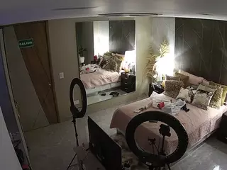 Casa Salsa Bedroom 4's Live Sex Cam Show