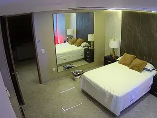 Casa Salsa Bedroom 4's Live Sex Cam Show