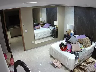 Casa Salsa Bedroom 4's Live Sex Cam Show