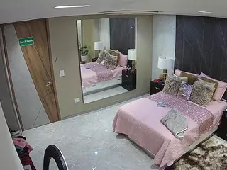 Casa Salsa Bedroom 4's Live Sex Cam Show