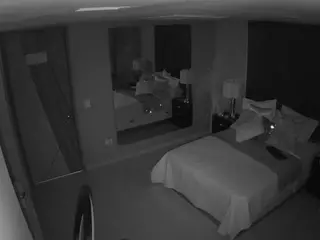 Casa Salsa Bedroom 4's Live Sex Cam Show