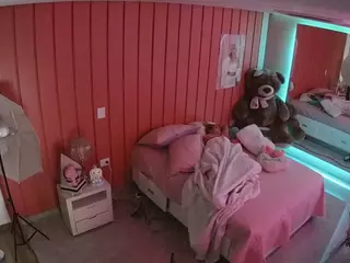 Casa Salsa Bedroom 5's Live Sex Cam Show
