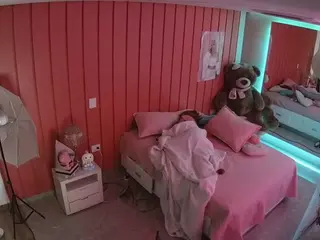 Casa Salsa Bedroom 5's Live Sex Cam Show