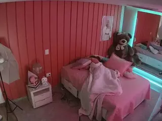 Casa Salsa Bedroom 5's Live Sex Cam Show