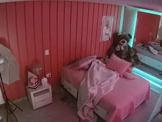 Casa Salsa Bedroom 5's Live Sex Cam Show